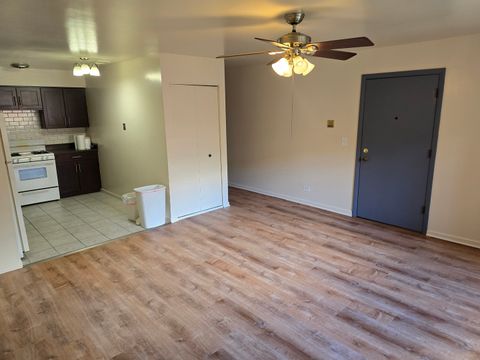 Tiny photo for 6882 W Touhy Avenue #D, Niles, IL 60714 (MLS # 12491517)