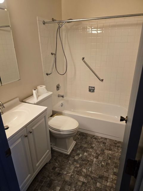 Tiny photo for 6882 W Touhy Avenue #D, Niles, IL 60714 (MLS # 12491517)