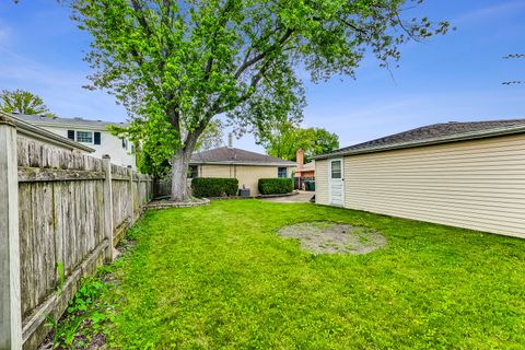 A home in Park Ridge