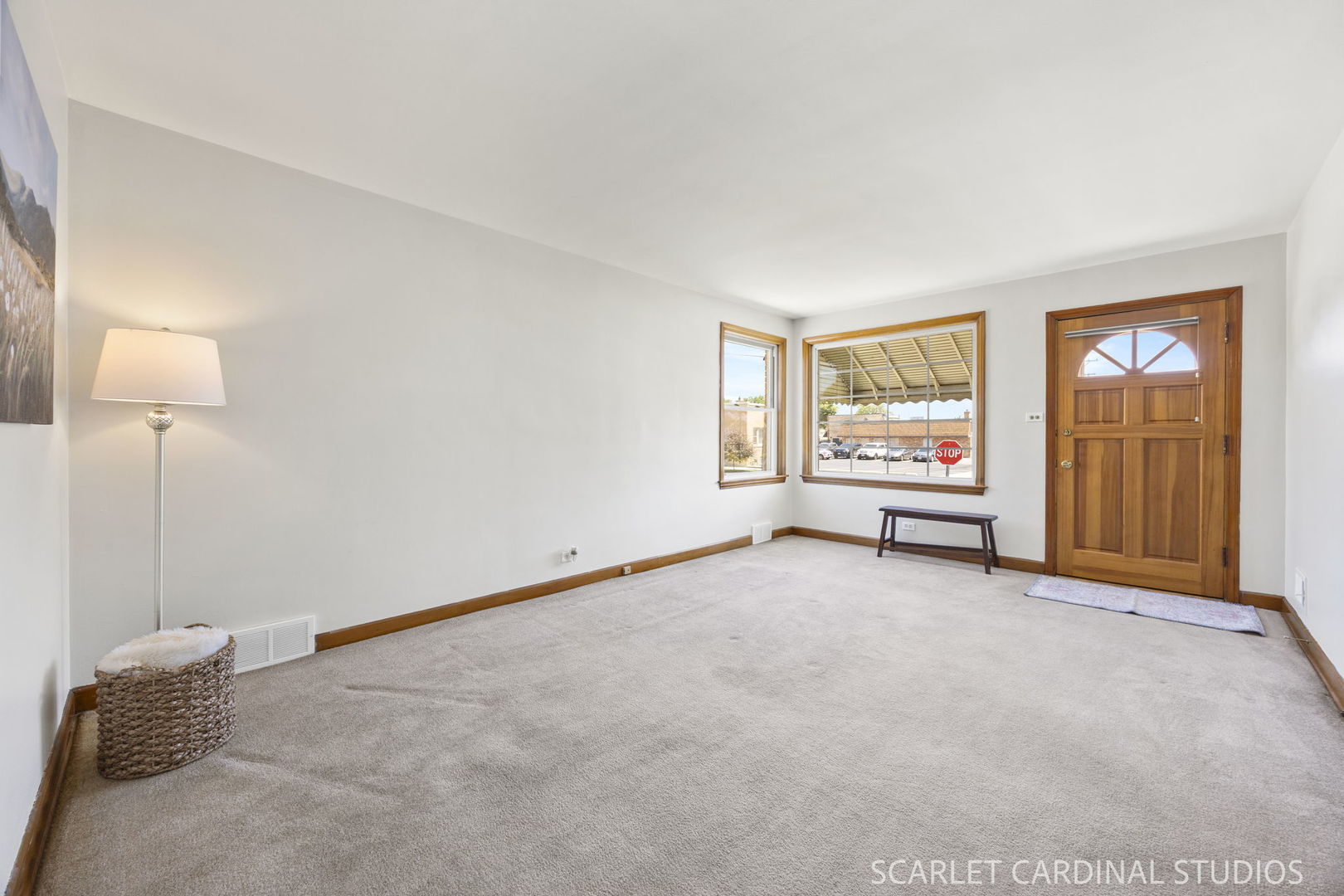 2216 S 11TH Avenue