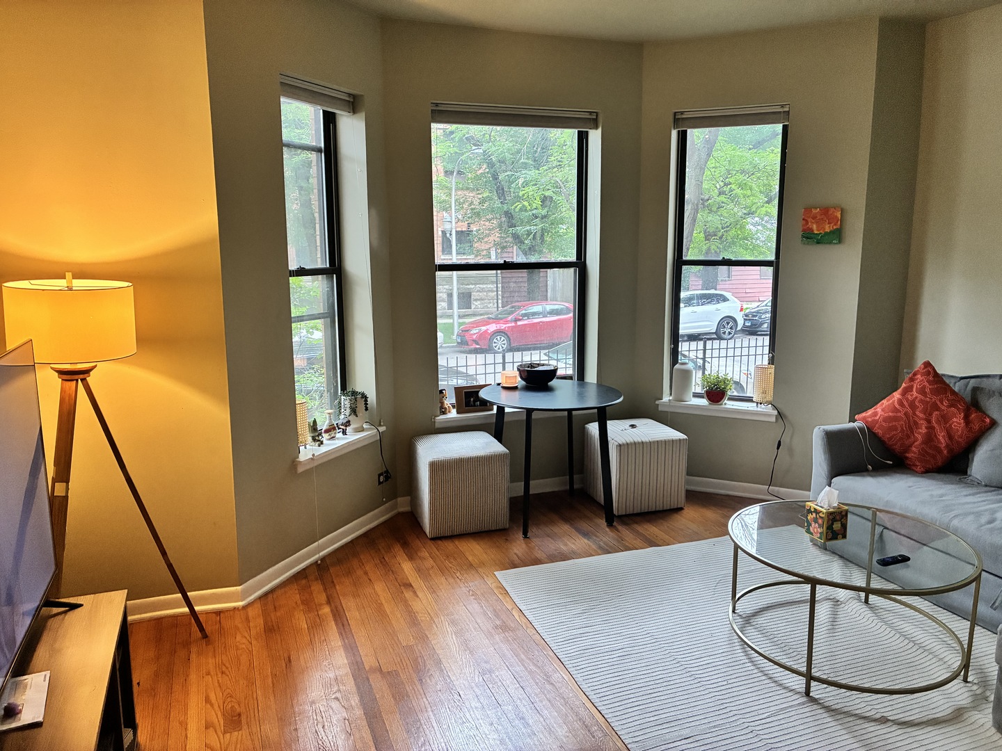 902 W Grace Street 1