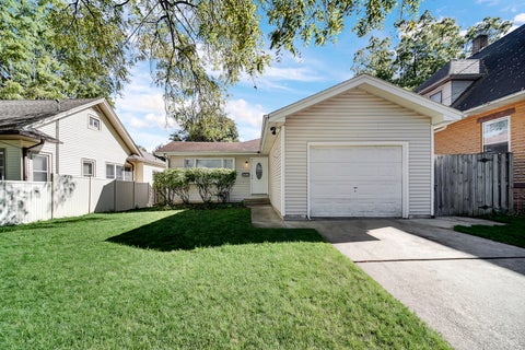 Photo of 1007 Cedar Avenue, Elgin, IL 60120 (MLS # 12779430)