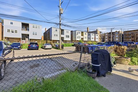 Tiny photo for 6531 N Hoyne Avenue #2S, Chicago, IL 60645 (MLS # 12628796)