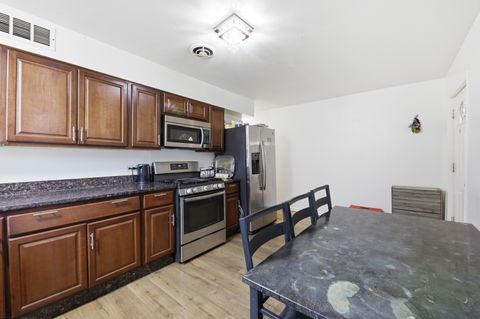 Tiny photo for 6531 N Hoyne Avenue #2S, Chicago, IL 60645 (MLS # 12628796)