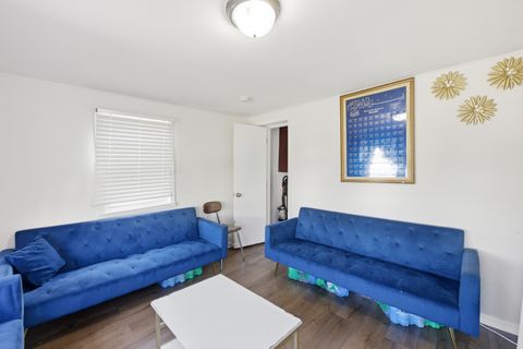 Tiny photo for 6531 N Hoyne Avenue #2S, Chicago, IL 60645 (MLS # 12628796)