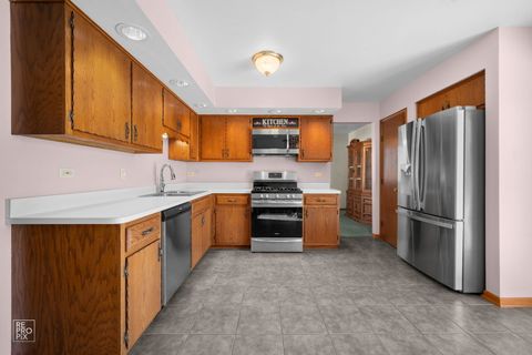 Tiny photo for 3235 192nd Street, Lansing, IL 60438 (MLS # 12611907)