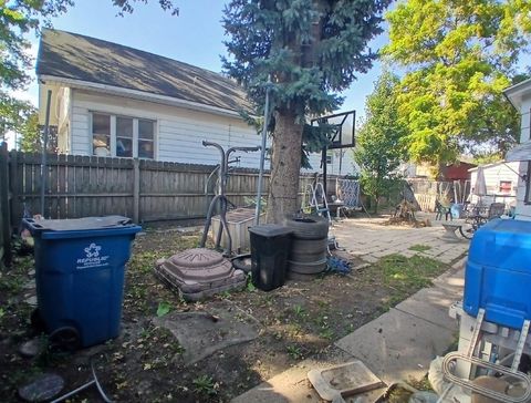 Tiny photo for 606 Fifth Street, Mendota, IL 61342 (MLS # 12480654)