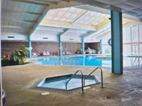 Tiny photo for Glenview, IL 60025 (MLS # 12602360)