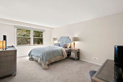Tiny photo for 1535 Park Avenue #304, River Forest, IL 60305 (MLS # 12481804)