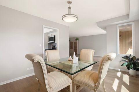 Tiny photo for 1535 Park Avenue #304, River Forest, IL 60305 (MLS # 12481804)