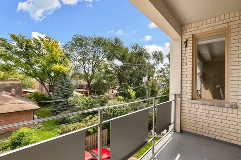 Tiny photo for 1535 Park Avenue #304, River Forest, IL 60305 (MLS # 12481804)