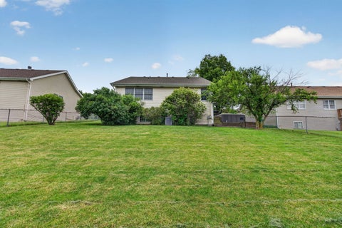 Tiny photo for 882 Wilshire Lane, Crete, IL 60417 (MLS # 12667353)