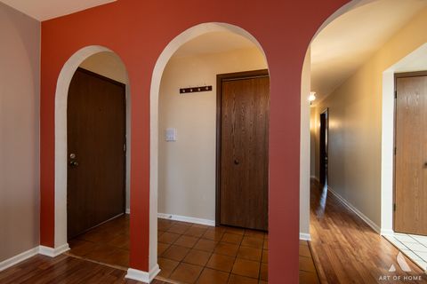 Tiny photo for 4153 W 97th Street #2A, Oak Lawn, IL 60453 (MLS # 12586269)