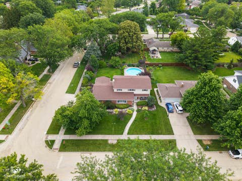 Tiny photo for 226 Meadow Wood Drive, Joliet, IL 60431 (MLS # 12689819)