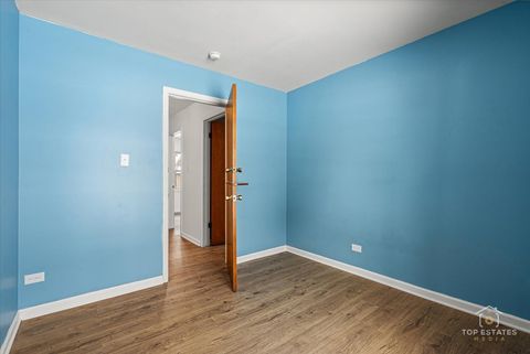 Tiny photo for 369 Bianco Drive, Elk Grove Village, IL 60007 (MLS # 12548371)