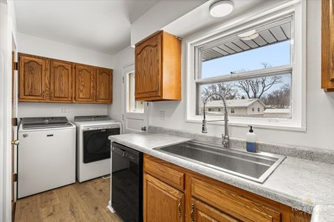 Tiny photo for 369 Bianco Drive, Elk Grove Village, IL 60007 (MLS # 12548371)