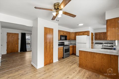 Tiny photo for 369 Bianco Drive, Elk Grove Village, IL 60007 (MLS # 12548371)