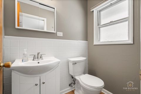 Tiny photo for 369 Bianco Drive, Elk Grove Village, IL 60007 (MLS # 12548371)