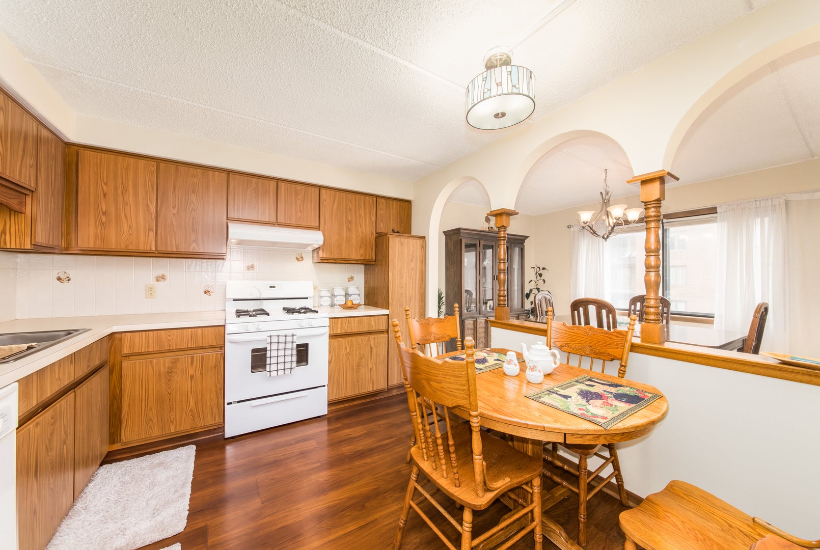 1441 E Thacker Street 304