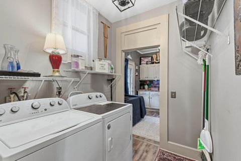 Tiny photo for 621 Girard Street, Metropolis, IL 62960 (MLS # 12569232)