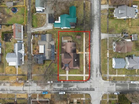 Tiny photo for 621 Girard Street, Metropolis, IL 62960 (MLS # 12569232)