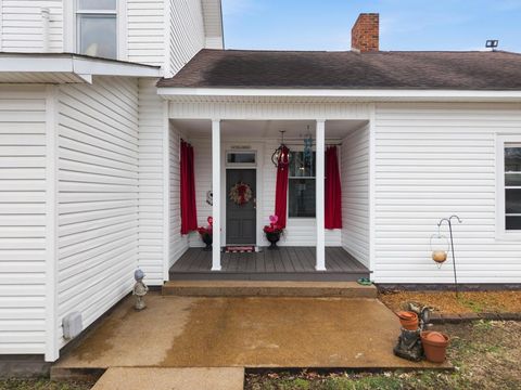 Tiny photo for 621 Girard Street, Metropolis, IL 62960 (MLS # 12569232)