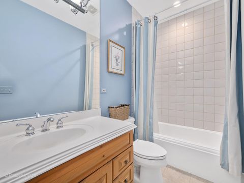 Tiny photo for 401 Glendale Avenue, Oak Brook, IL 60523 (MLS # 12462003)