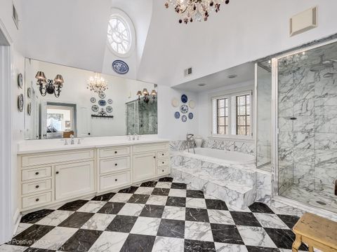 Tiny photo for 401 Glendale Avenue, Oak Brook, IL 60523 (MLS # 12462003)