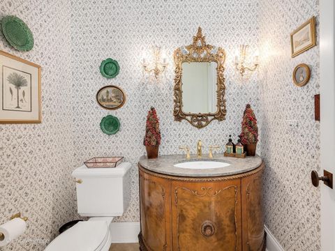 Tiny photo for 401 Glendale Avenue, Oak Brook, IL 60523 (MLS # 12462003)