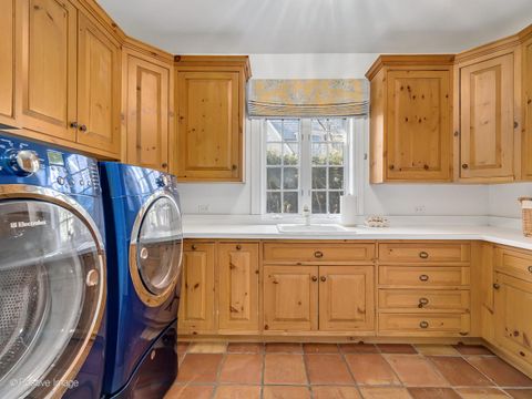 Tiny photo for 401 Glendale Avenue, Oak Brook, IL 60523 (MLS # 12462003)