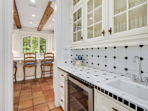 Tiny photo for 401 Glendale Avenue, Oak Brook, IL 60523 (MLS # 12462003)