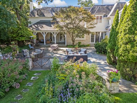 Tiny photo for 401 Glendale Avenue, Oak Brook, IL 60523 (MLS # 12462003)