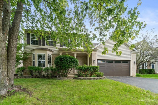 1990 SUMMERLIN DR, AURORA, IL 60503 - Image 454e646aef8ce268d1dfb83334bbd9b2/2957716510