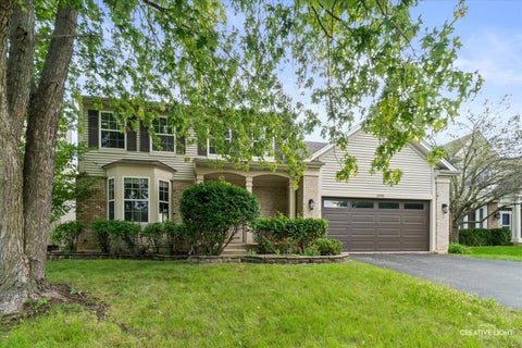 Photo of 1990 Summerlin Drive, Aurora, IL 60503 (MLS # 12753010)