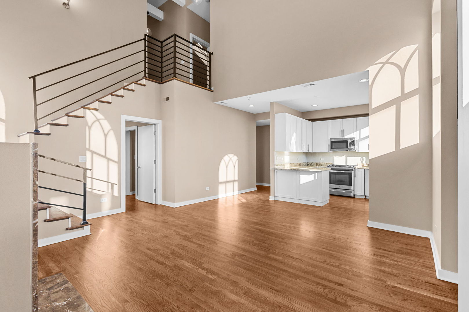 2150 W NORTH Avenue 2