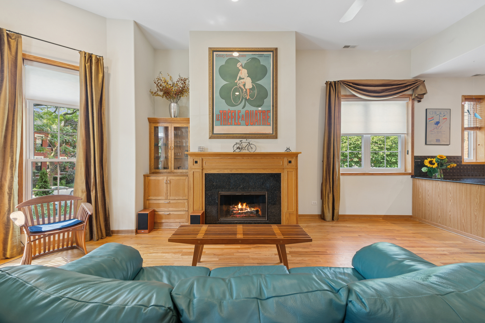 1946 W Potomac Avenue 2W