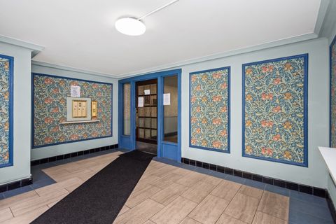 Tiny photo for 5555 S Kimbark Avenue #2, Chicago, IL 60637 (MLS # 12626834)