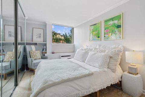 Tiny photo for 1460 N Sandburg Terrace #208, Chicago, IL 60610 (MLS # 12489027)
