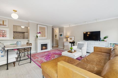 Tiny photo for 1460 N Sandburg Terrace #208, Chicago, IL 60610 (MLS # 12489027)