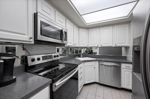 Tiny photo for 155 N Harbor Drive #2105, Chicago, IL 60601 (MLS # 12552502)