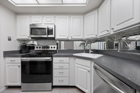 Tiny photo for 155 N Harbor Drive #2105, Chicago, IL 60601 (MLS # 12552502)