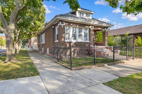 Tiny photo for 7801 S Hermitage Avenue, Chicago, IL 60620 (MLS # 12477746)