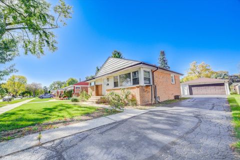 Tiny photo for 1210 Mohawk Drive, Elgin, IL 60120 (MLS # 12500224)