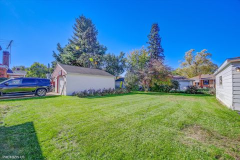 Tiny photo for 1210 Mohawk Drive, Elgin, IL 60120 (MLS # 12500224)