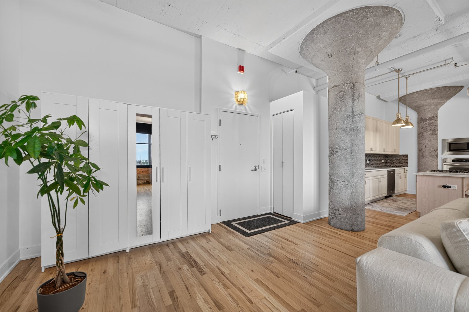728 W Jackson Boulevard 712