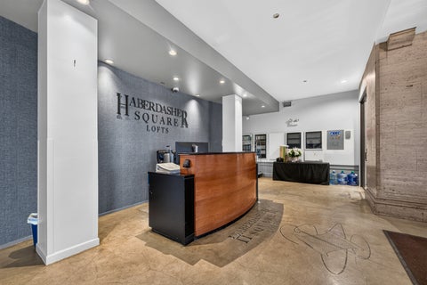 Tiny photo for 728 W Jackson Boulevard #712, Chicago, IL 60661 (MLS # 12757108)