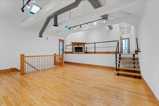 3725 N Fremont Street 2