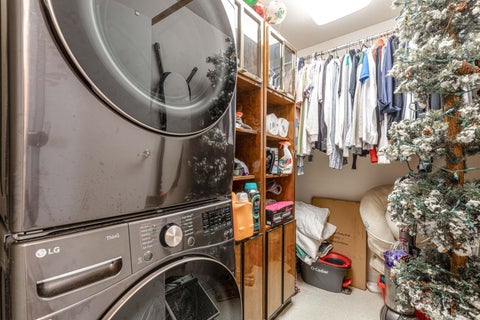 Tiny photo for 9118 W Elmwood Drive #1K, Niles, IL 60714 (MLS # 12721028)