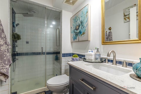 Tiny photo for 9118 W Elmwood Drive #1K, Niles, IL 60714 (MLS # 12721028)