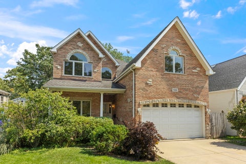 Tiny photo for 133 N Geneva Avenue, Elmhurst, IL 60126 (MLS # 12744721)
